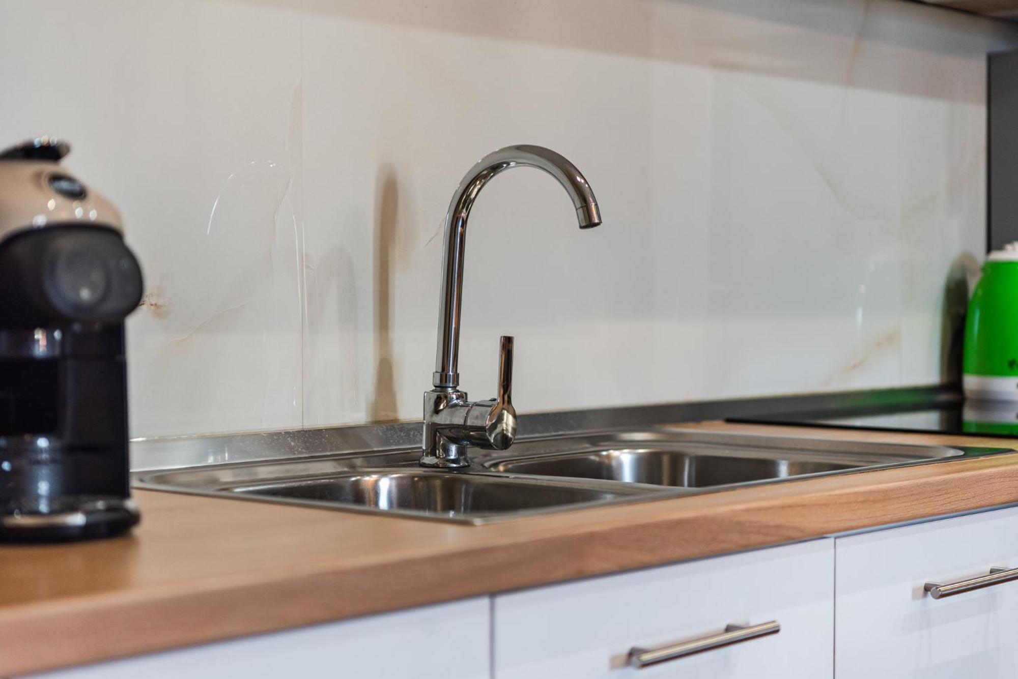 Apartament Bright And Spacious - New Boulevard View Tirana